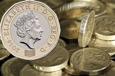 one pound coin tudor rose|Top 5 Rarest £1 Coins .